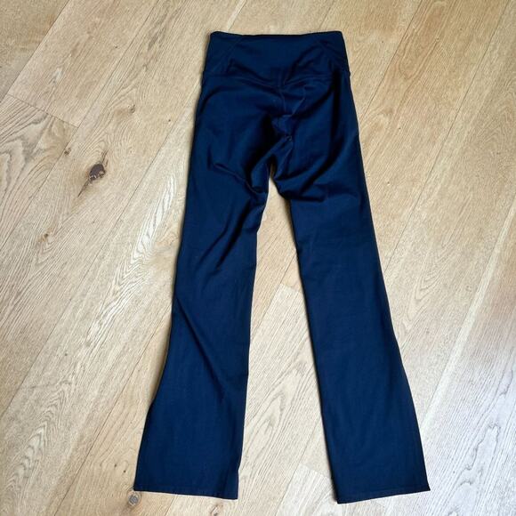 WellBeing + BeingWell MoveWell Parry Flare Pants in Black - Picture 9 of 11